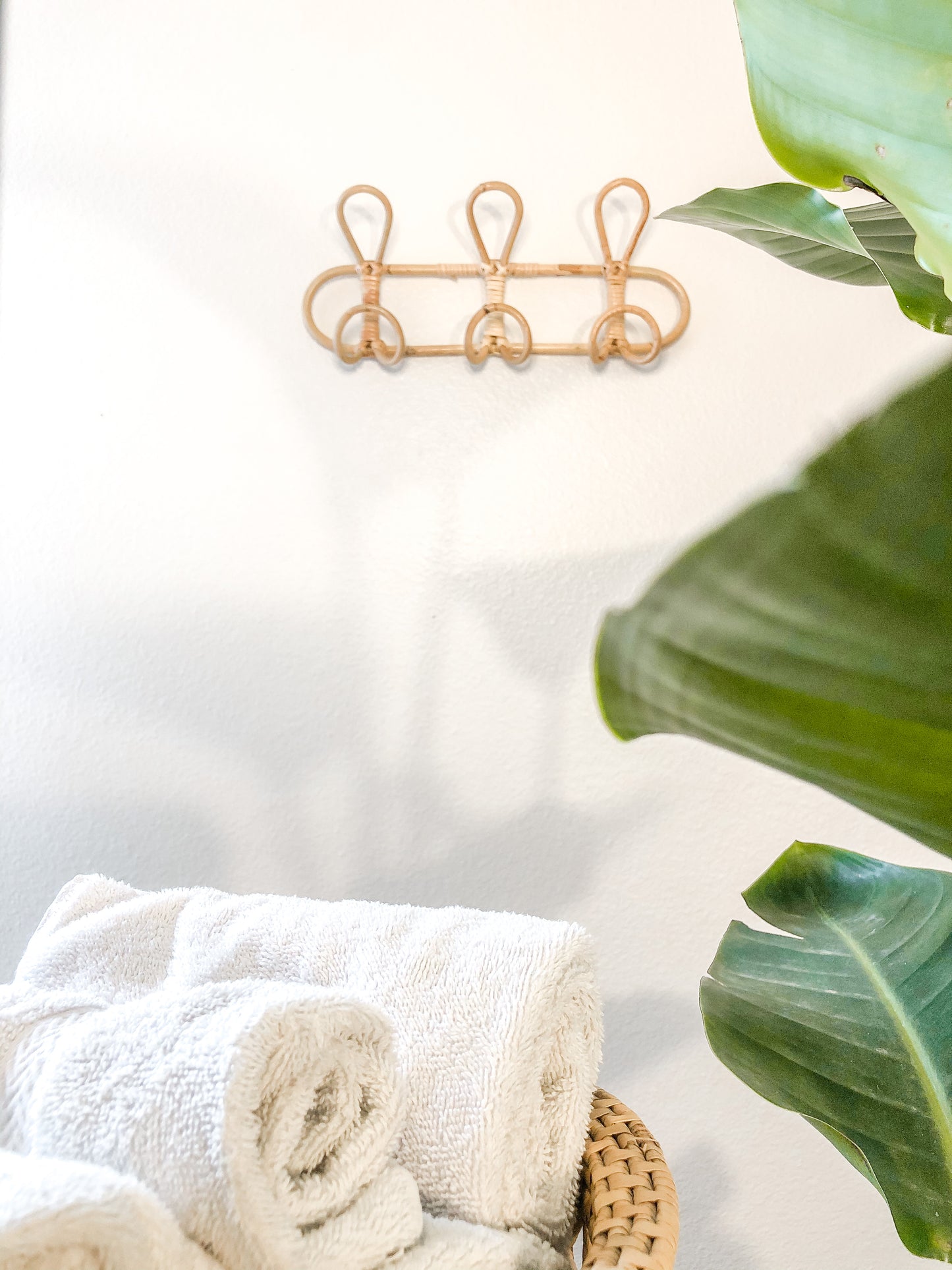 Togue Towel Rack