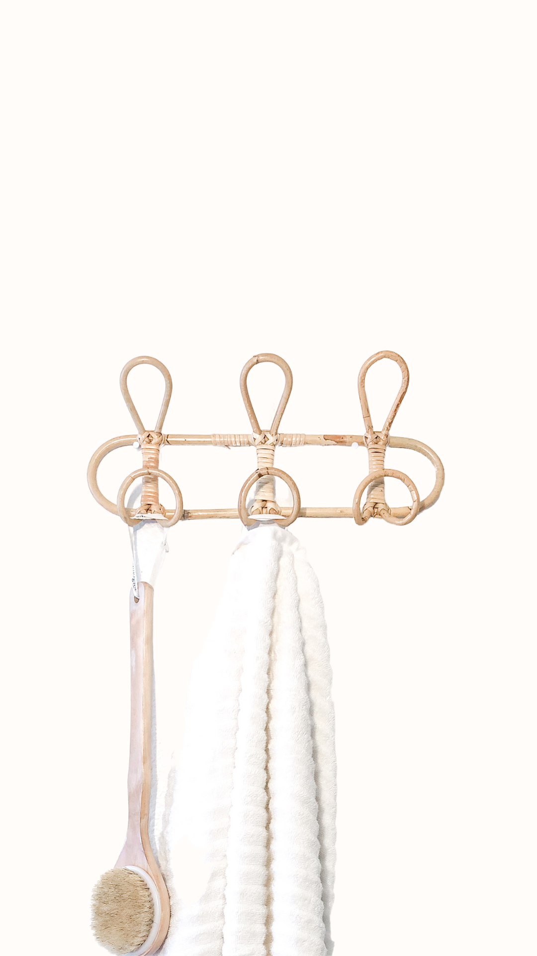 Togue Towel Rack