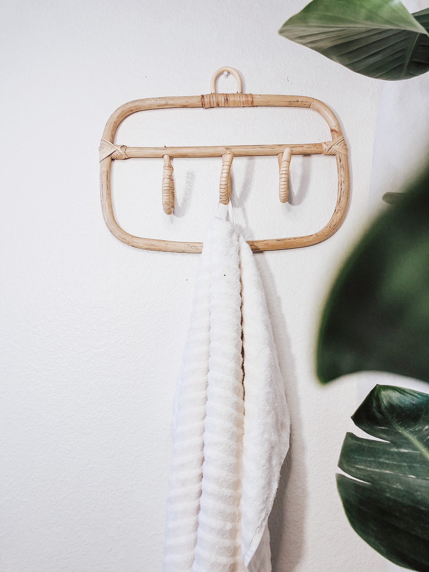 Villa Towel Rack